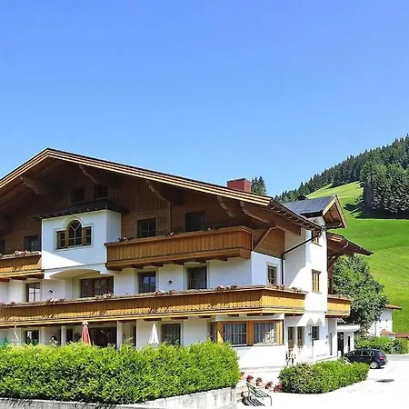 In Near Amade Filzmoos